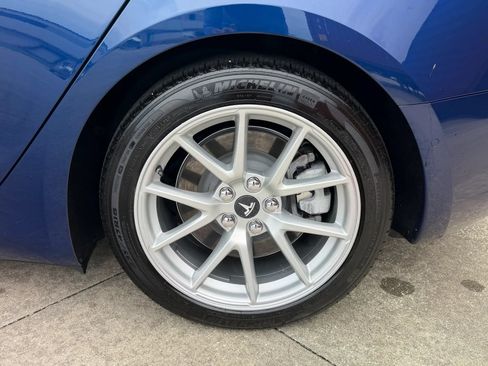 Used 2021 Tesla Model 3 Standard Range Plus RWD image 13