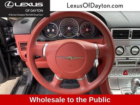 Used 2006 Chrysler Crossfire Limited RWD image 4