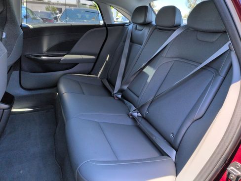 Used 2025 Lucid Air Touring AWD/4WD image 29