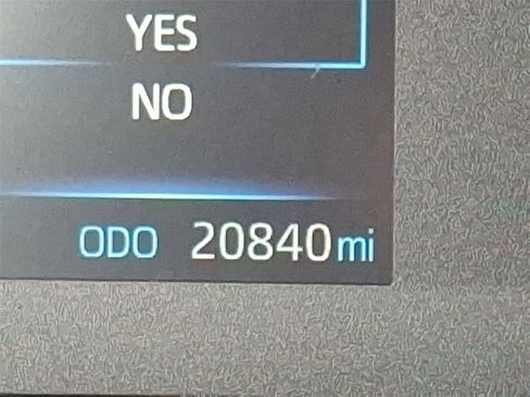 Used 2024 Toyota Corolla LE image 5