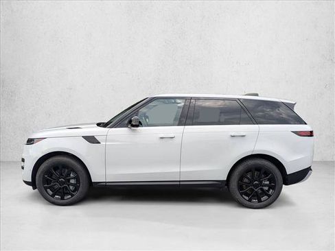 Used 2025 Land Rover Range Rover Sport SE AWD/4WD image 9