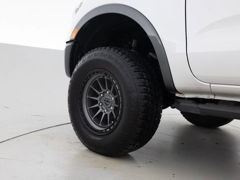 Used 2019 Ford Ranger Lariat w/ Equipment Group 501A Mid image 17