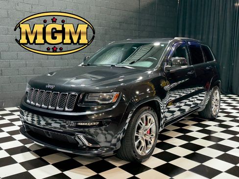 Used 2014 Jeep Grand Cherokee SRT8 w/ Luxury Group II AWD/4WD image 1