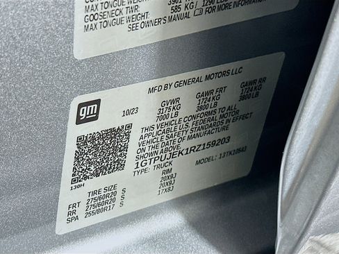 Used 2024 GMC Sierra 1500 Elevation image 12