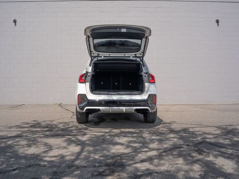 Used 2025 BMW X1 xDrive28i w/ Premium Package AWD/4WD image 14