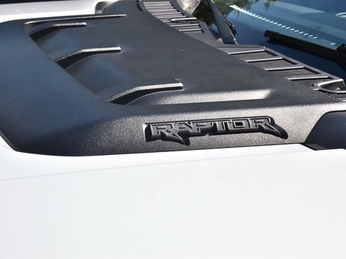 Used 2025 Ford F150 Raptor AWD/4WD image 42