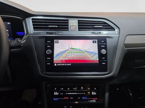 Certified 2023 Volkswagen Tiguan SE AWD/4WD image 21