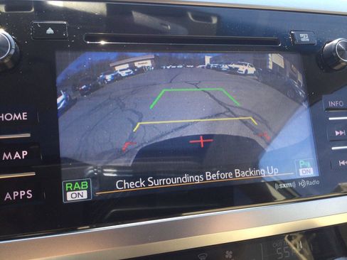 Used 2017 Subaru Outback 2.5i Limited image 34