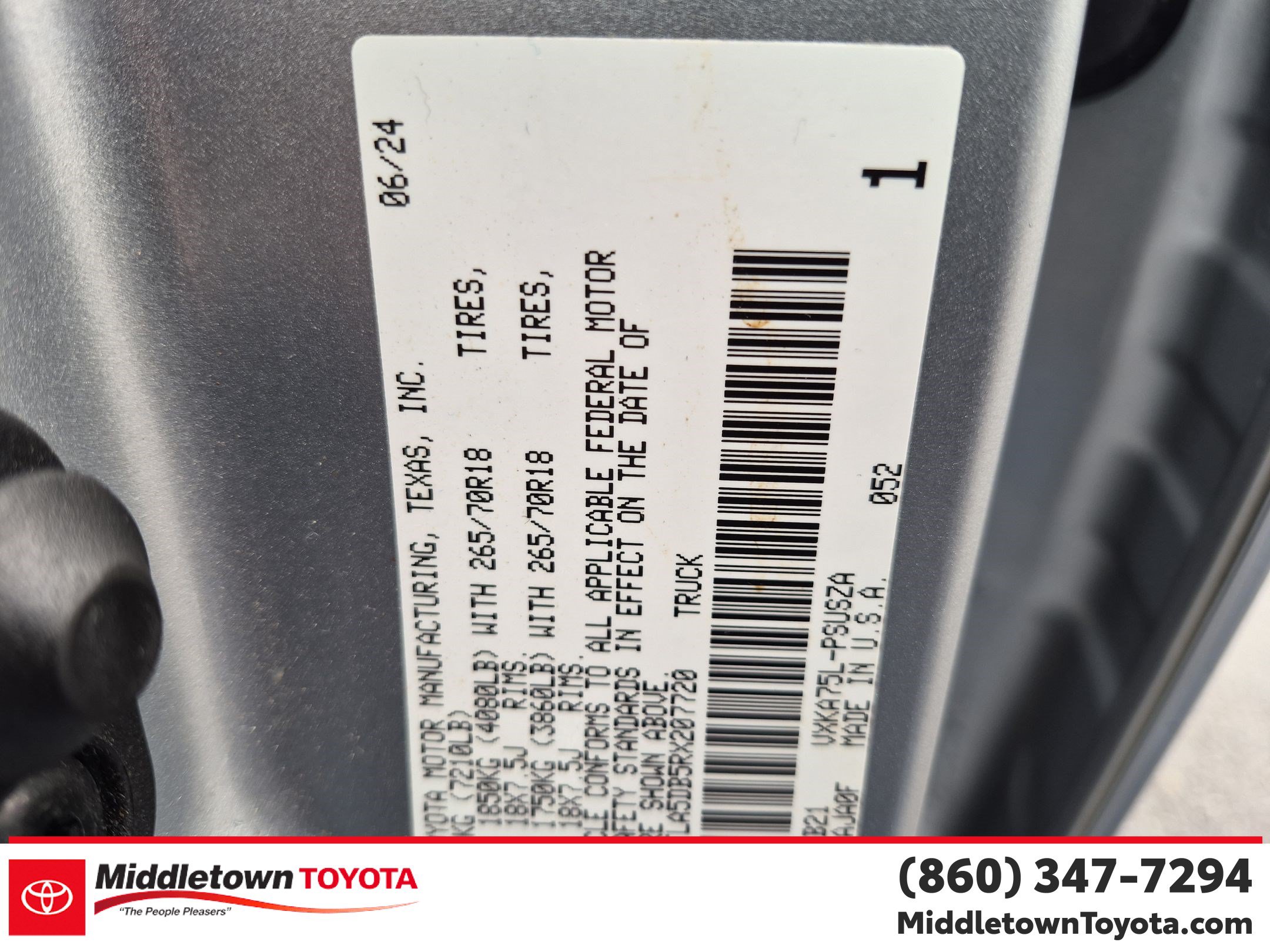 Used 2024 Toyota Tundra SR5 AWD/4WD image 39
