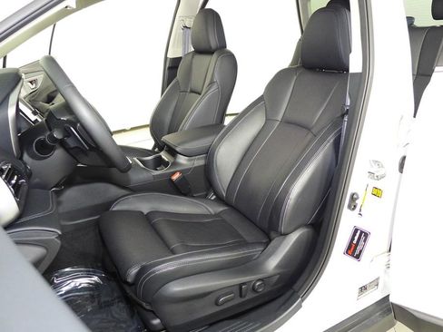 Used 2023 Subaru Outback Touring XT image 22