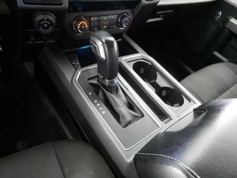 Used 2020 Ford F150 XLT w/ Equipment Group 302A Luxury AWD/4WD image 24
