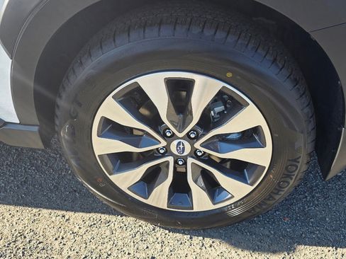 New 2025 Subaru Outback Limited image 6