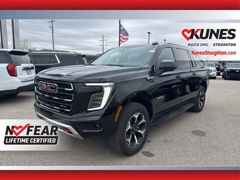 Used 2025 GMC Yukon XL AT4 image 4