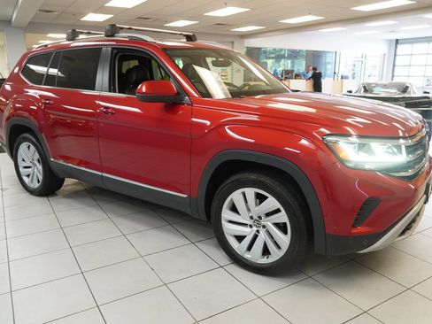 Used 2021 Volkswagen Atlas SEL AWD/4WD image 15
