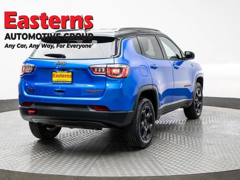 Used 2023 Jeep Compass Trailhawk AWD/4WD image 5