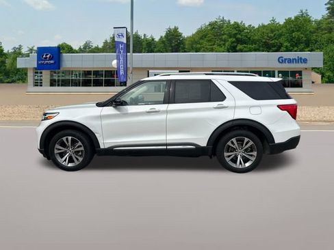 Used 2020 Ford Explorer Platinum w/ Premium Technology Package AWD/4WD image 11