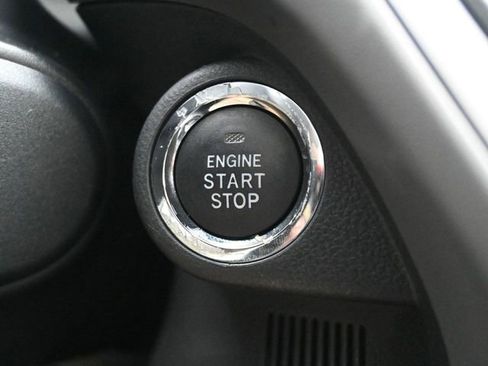 Used 2024 Subaru Crosstrek 2.0i Premium image 16