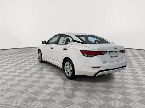 Certified 2025 Nissan Sentra S image 8