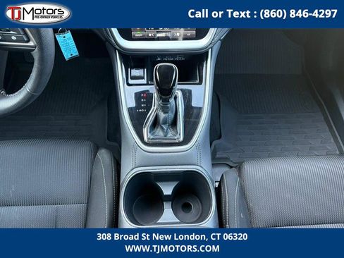 Used 2023 Subaru Legacy Premium image 19