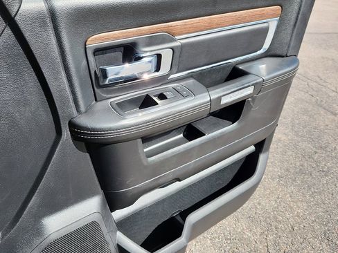 Used 2016 RAM 2500 Laramie image 15
