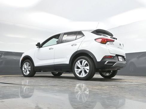 Used 2025 Buick Encore GX Preferred AWD/4WD image 50