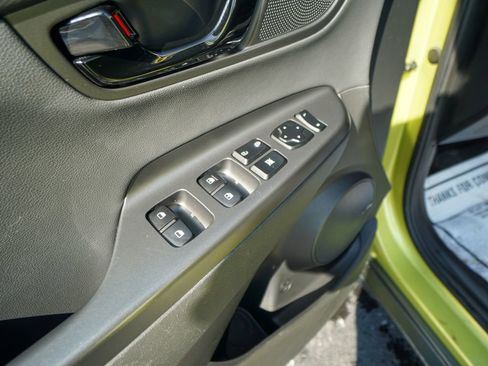 Used 2020 Hyundai Kona Limited image 17