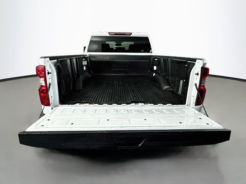 Used 2024 Chevrolet Silverado 2500 LT AWD/4WD image 26