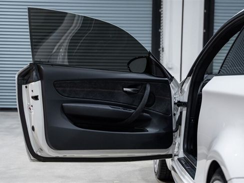 Used 2011 BMW 1 Series M RWD image 23