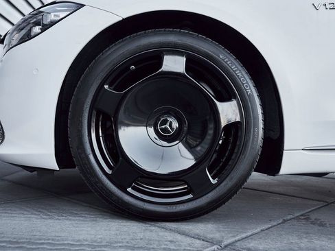 Used 2023 Mercedes-Benz Maybach S 680 4MATIC image 3