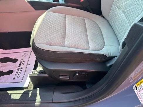 Used 2023 Ford Escape Active w/ Tech Pack #2 AWD/4WD image 7