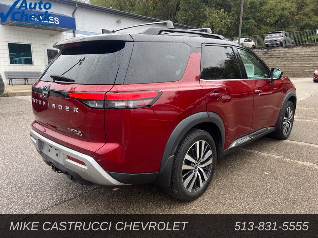 Used 2022 Nissan Pathfinder Platinum w/ Cargo Package AWD/4WD image 3