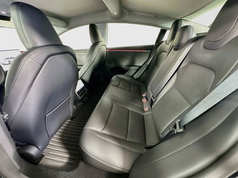 Used 2025 Tesla Model 3 Long Range RWD image 26