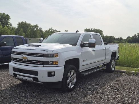 Used 2017 Chevrolet Silverado 2500 LTZ w/ Duramax Plus Package AWD/4WD image 1