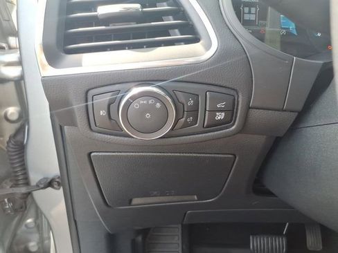 Certified 2024 Ford Edge Titanium AWD/4WD image 13