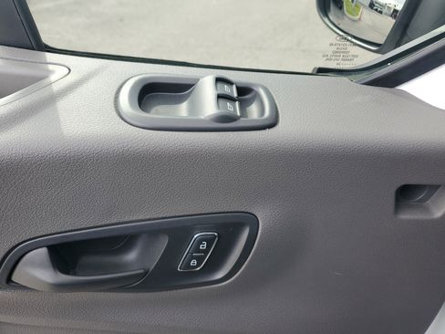 Used 2024 Ford Transit 250 148 Medium Roof w/ Load Area Protection Package image 29