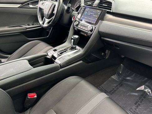 Used 2020 Honda Civic EX image 31