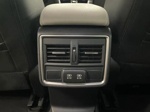 Used 2023 Subaru Forester Limited AWD/4WD image 34