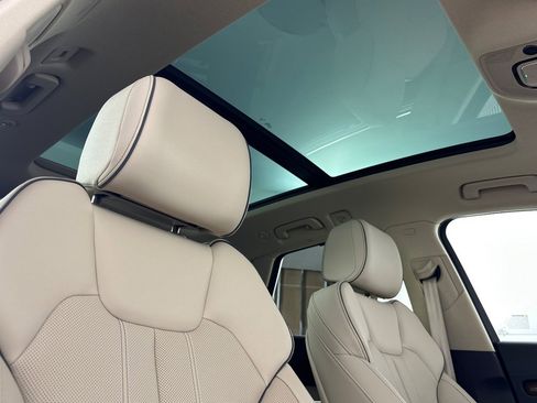 Used 2023 Audi Q5 2.0T Premium Plus w/ Premium Plus Package image 16