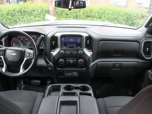 Used 2020 Chevrolet Silverado 1500 LT w/ Texas Edition image 24