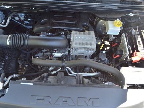 Used 2022 RAM 1500 Laramie w/ Sport Appearance Package image 40