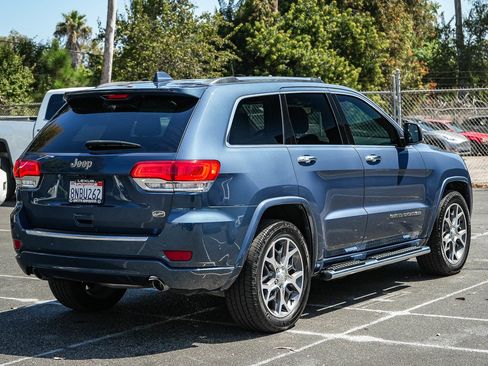 Used 2020 Jeep Grand Cherokee Overland RWD image 6