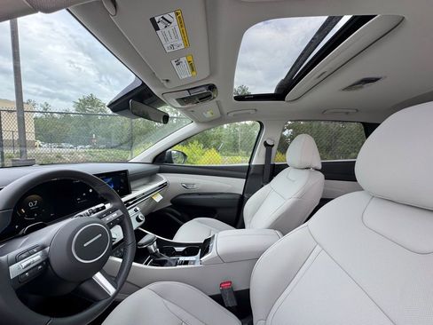 Used 2026 Hyundai Tucson SEL image 17