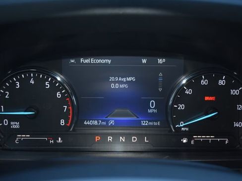 Used 2024 Ford Explorer Limited image 17