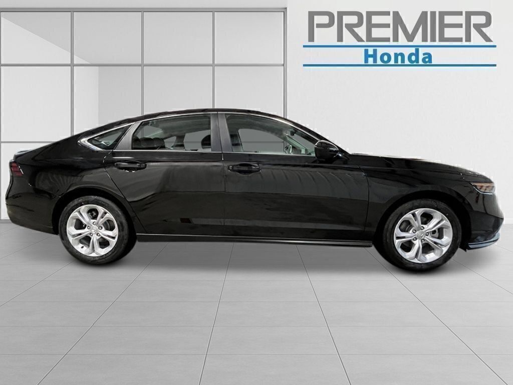 New 2026 Honda Accord LX image 7
