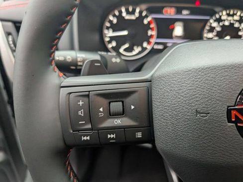 New 2026 Nissan Rogue SV AWD/4WD image 18