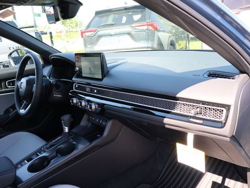 Certified 2026 Honda Civic Sport Touring image 9