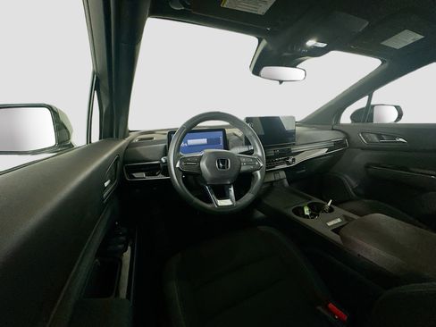 Used 2024 Honda Prologue EX image 18