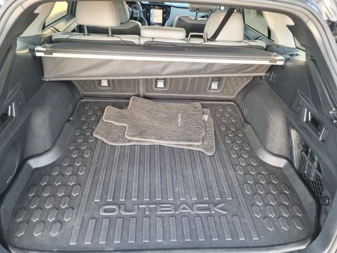 Used 2021 Subaru Outback Limited XT AWD/4WD image 19