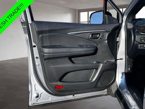 Used 2023 Honda Passport TrailSport image 20