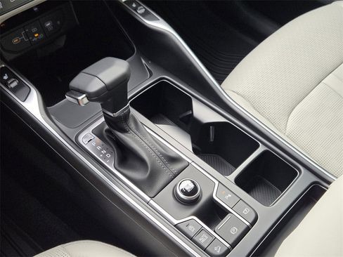 New 2026 Kia Sorento S w/ S Panoramic Sunroof Package image 15